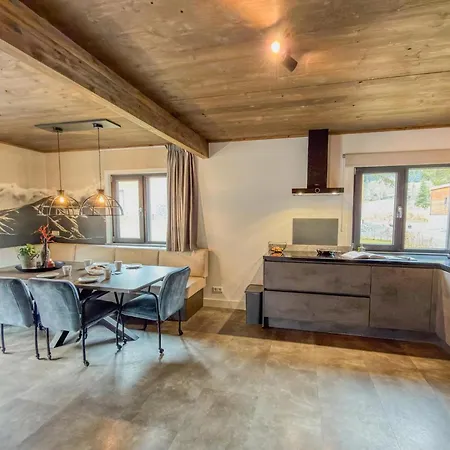 Alpenzeit Am Chalet